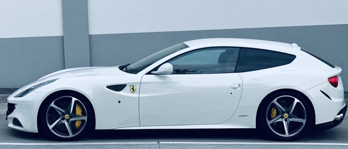 Ferrari FF