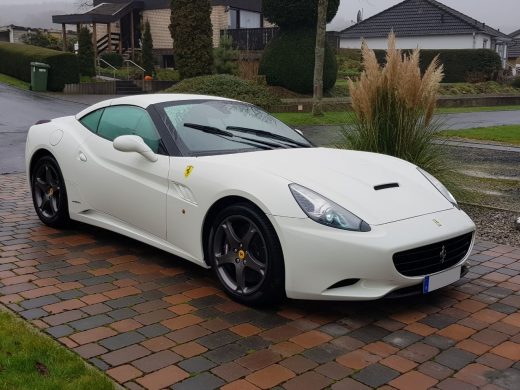 Ferrari California 30