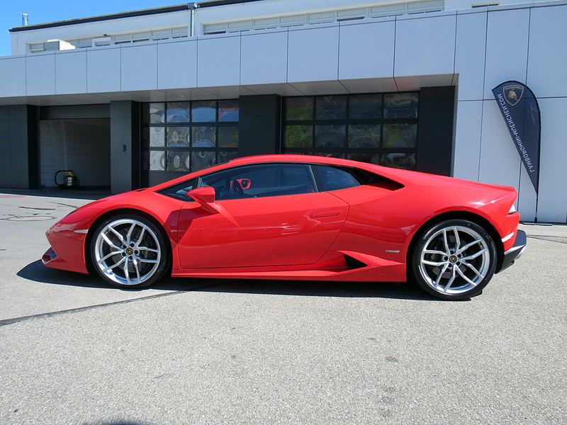 https://www.sportwagen-versicherungen.de/wp-content/uploads/Lamborghini_Huracan_LP_610-4-1.png